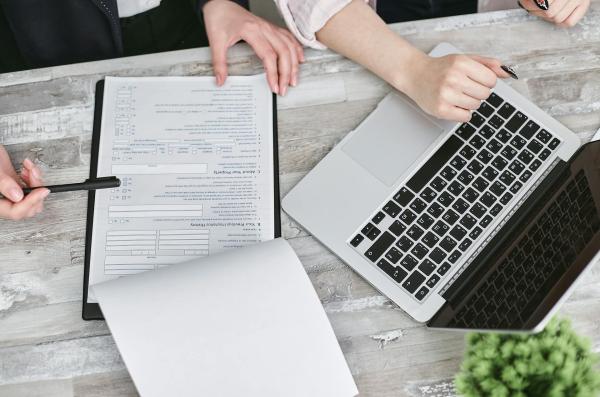 Mikor érdemes a társasház bérszámfejtését szakemberre bízni?